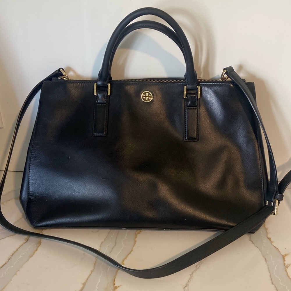 Tory Burch black Robinson purse